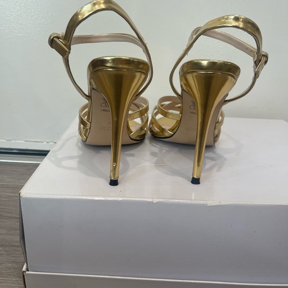 ZARA GOLD CRISS CROSS STRAPPY HEELS - Picture 7 of 8